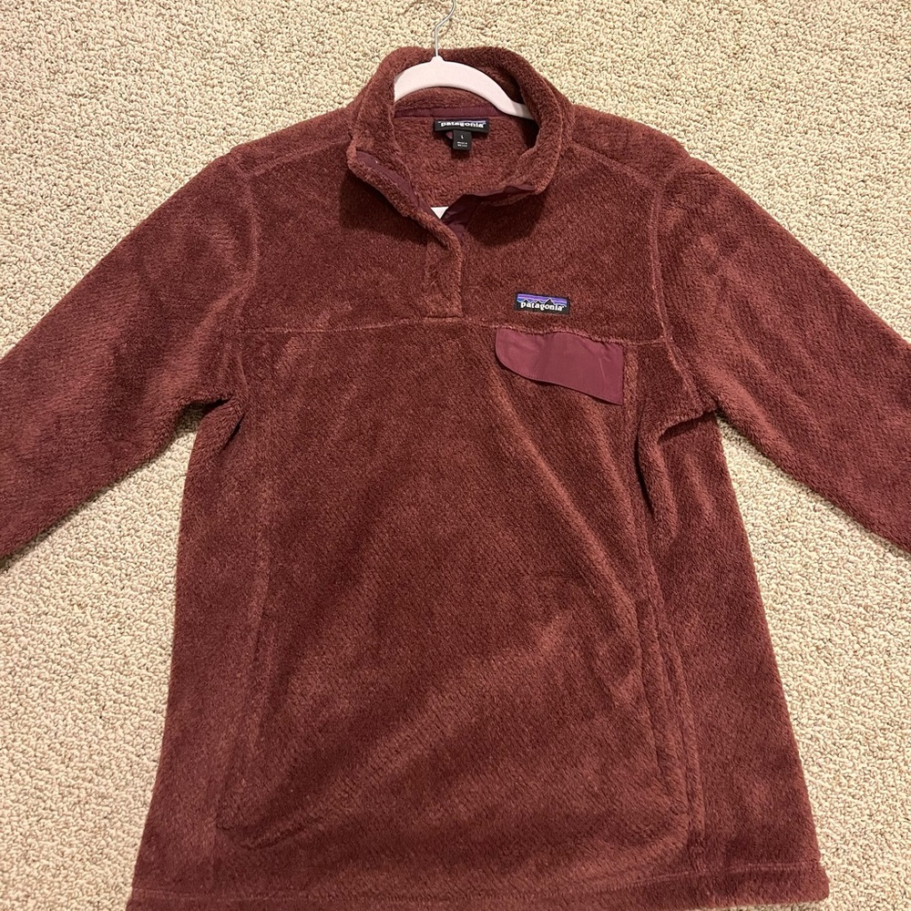 Maroon Patagonia retool snap fleece